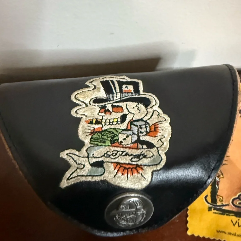 Ed Hardy Black eye glass case and cloth with Embroidered Design